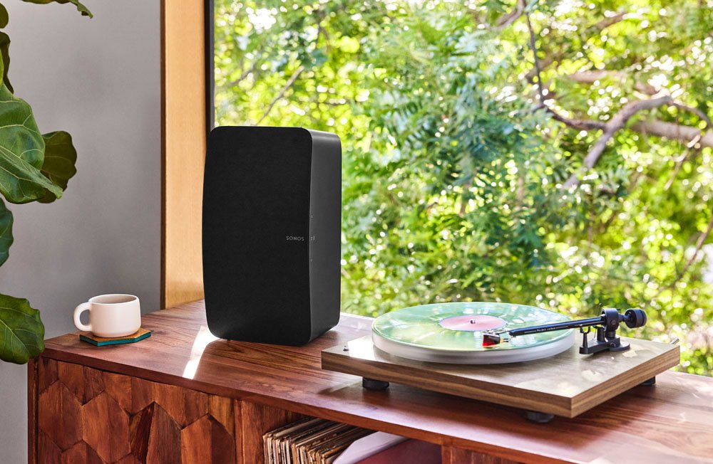 SONOS Five im Wohnbereich